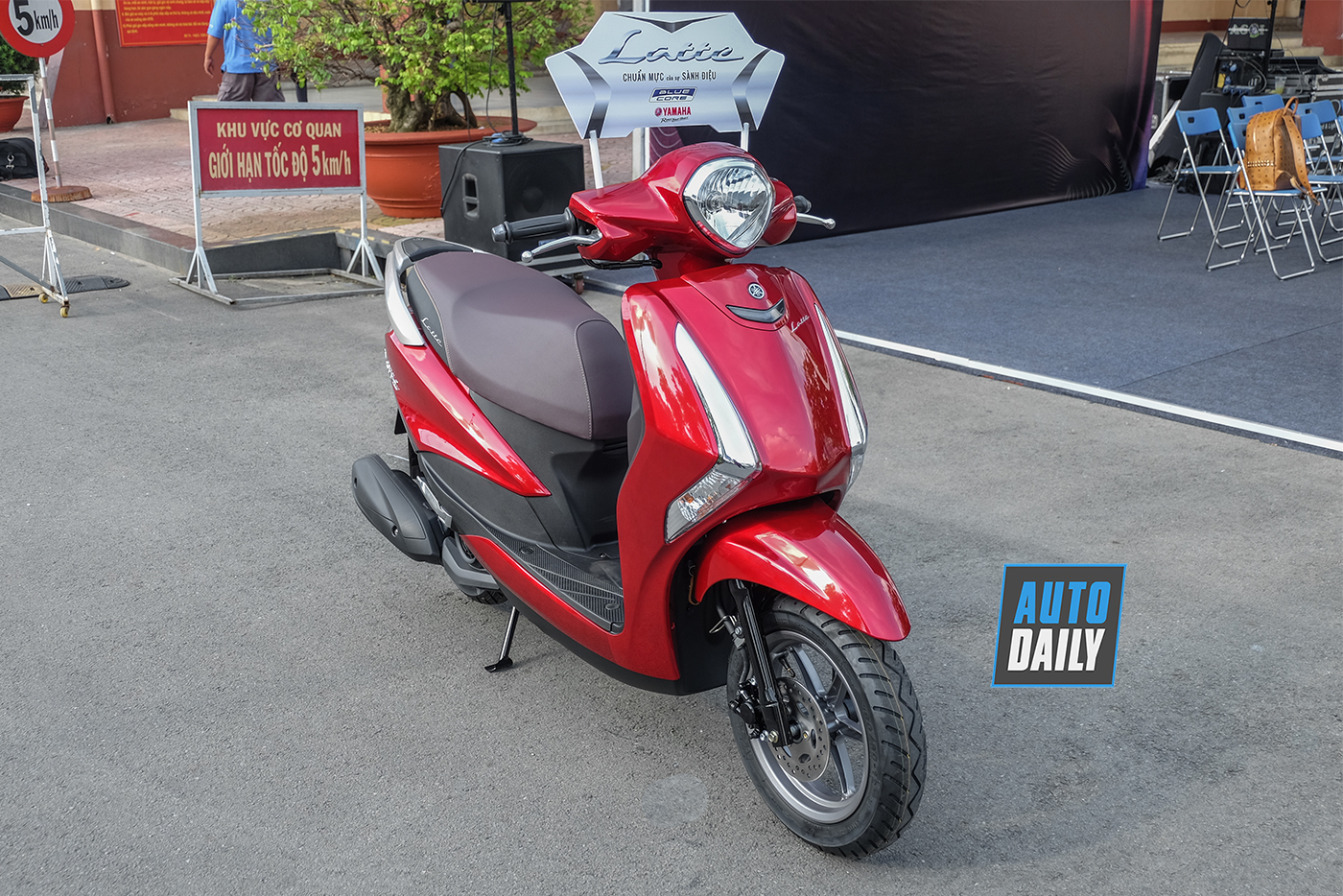 Cn cnh Yamaha Latte  c  gi  37 9 triu  ng ti Vit Nam